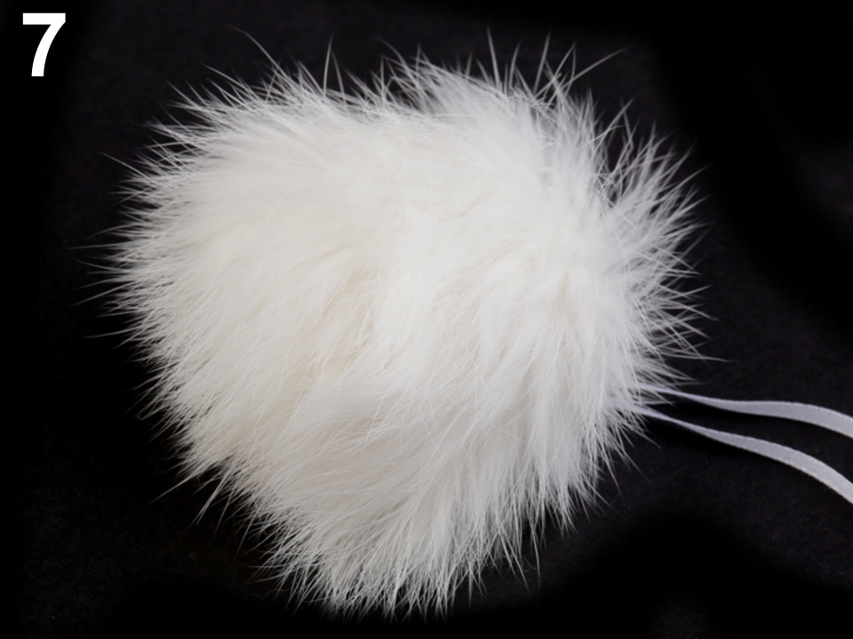 Bambule králičí mléčná bílá Ø 8 cm